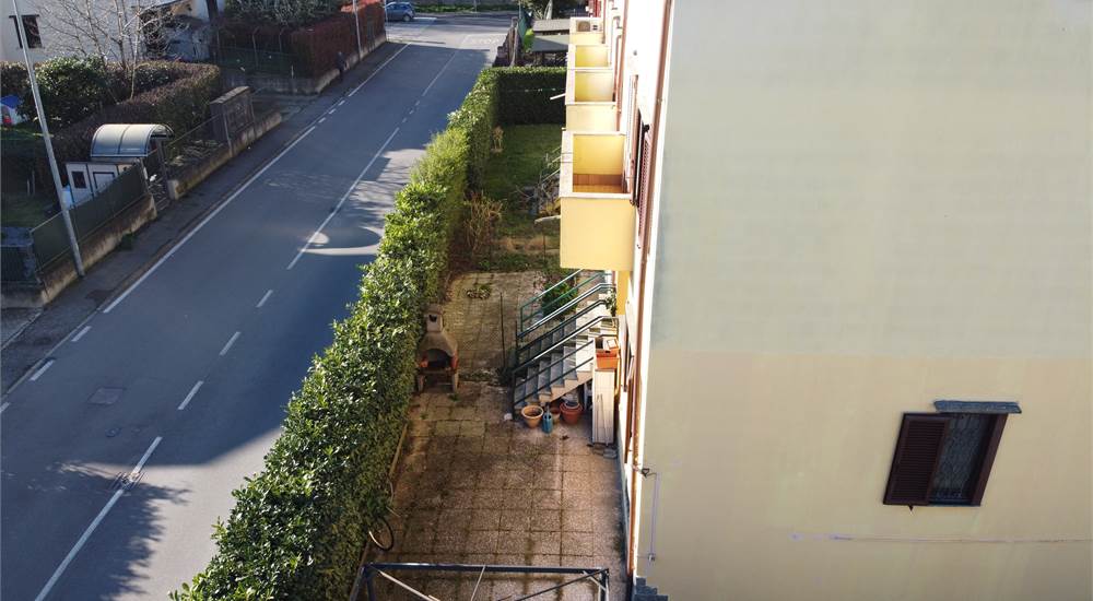 Photo 48