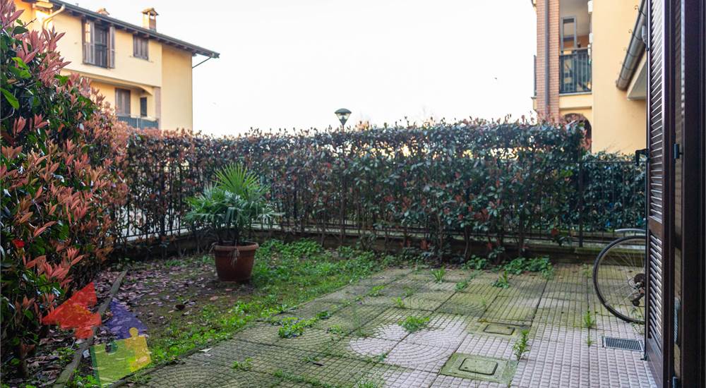 Photo 24